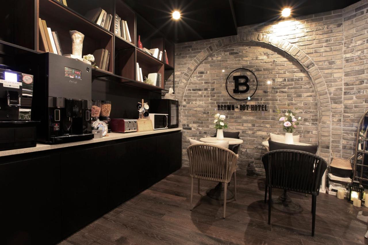 Brown-Dot Hotel Yangjeong Пусан Экстерьер фото